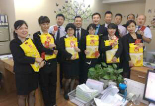 金秋滿載迎雙節(jié)，福利多多展關(guān)懷